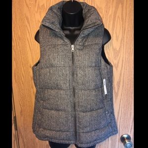 Brand New Old Navy Women’s Dark Gray Puffer Vest